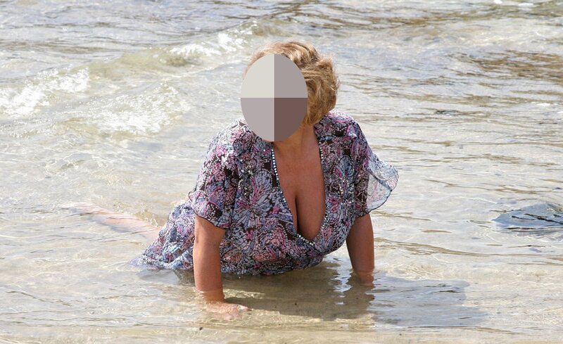 Nu intalniri, strict mesaje vocale sau scrise